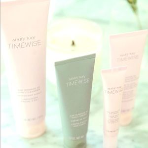 Mary Kay Timewise Cleansing System